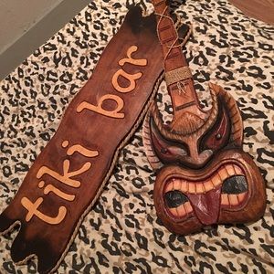 Pictures that you hang up on the wall